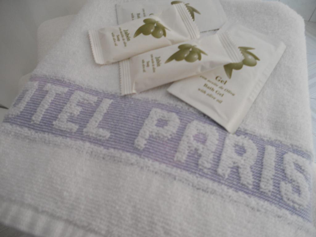 Hotel Paris ลันจารอน ภายนอก รูปภาพ